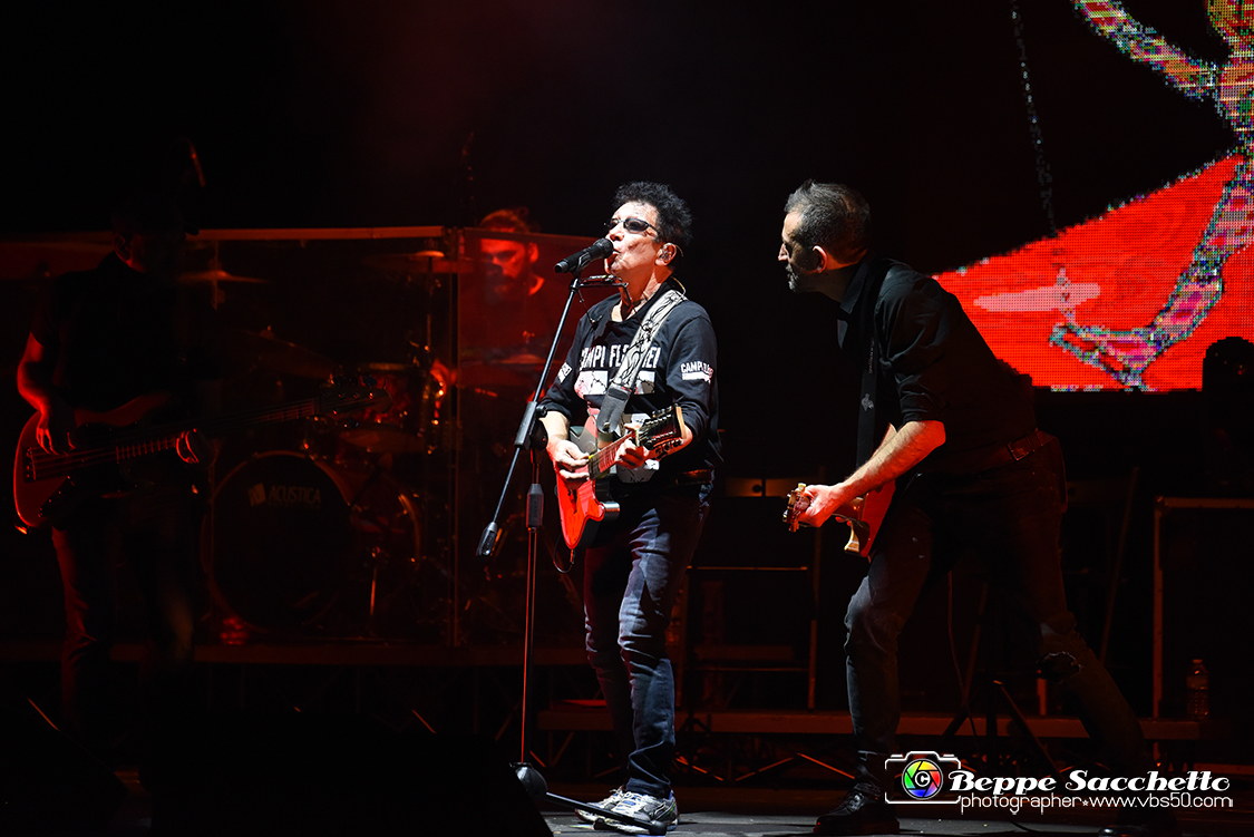 VBS_4111 - Concerto Edoardo Bennato - Peter Pan Rock 'n' Roll Tour.jpg